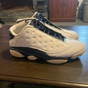 Nike Air Jordan 13 Retro Shoes ‘Hornets’